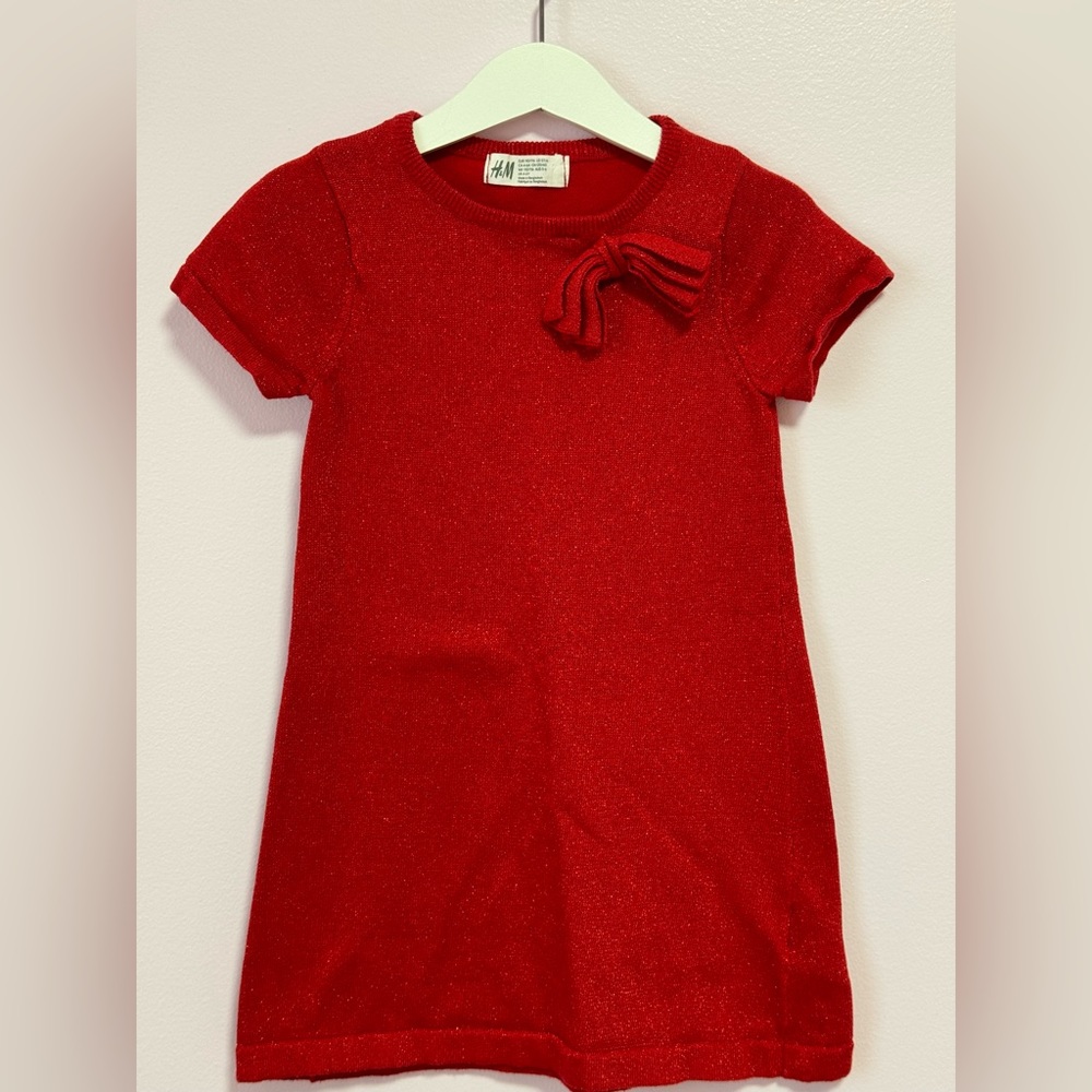 Sweater dress with bow